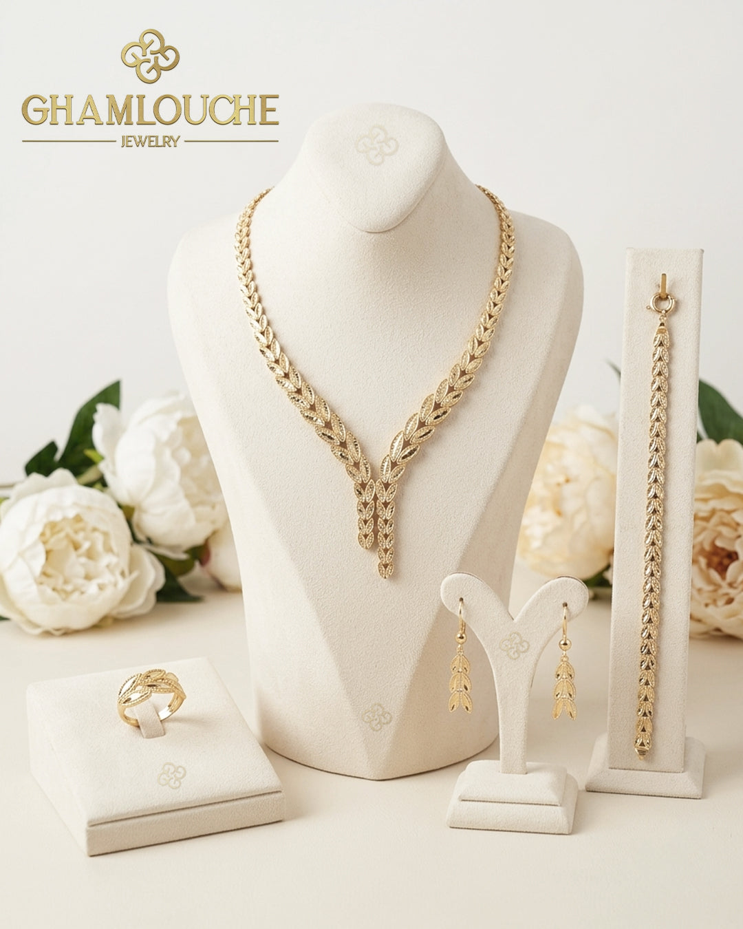 18k Gold Wheat Motif Set