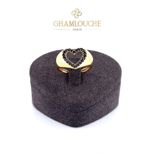 18K Gold Heart Ring with Stones
