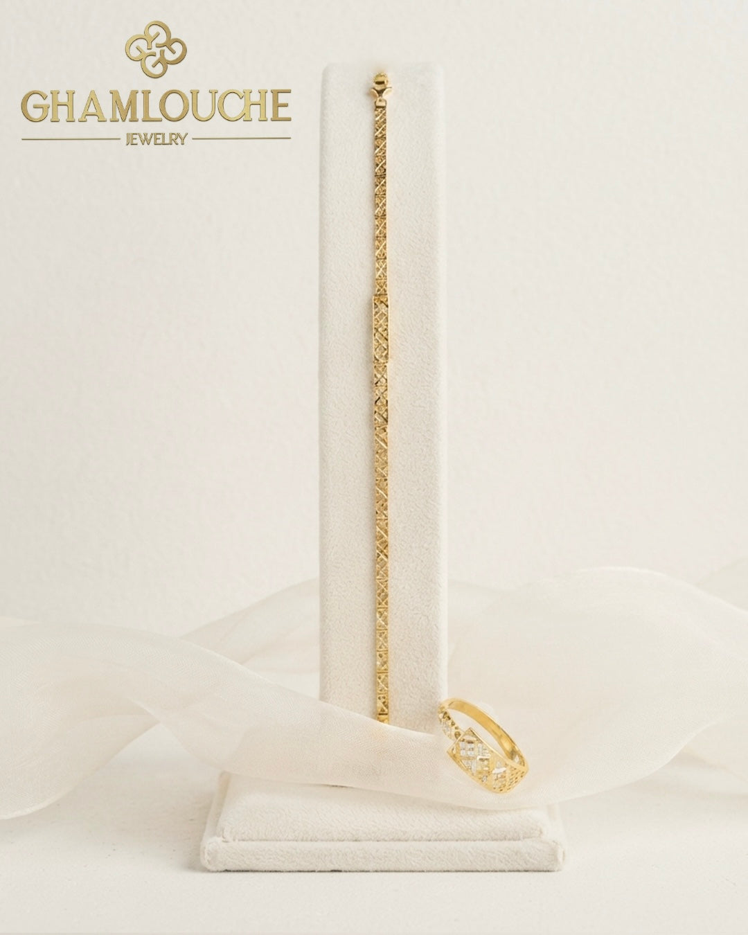 18K Gold Modern Set
