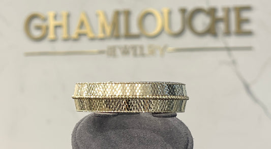 18K Italian Gold Modern Bangle