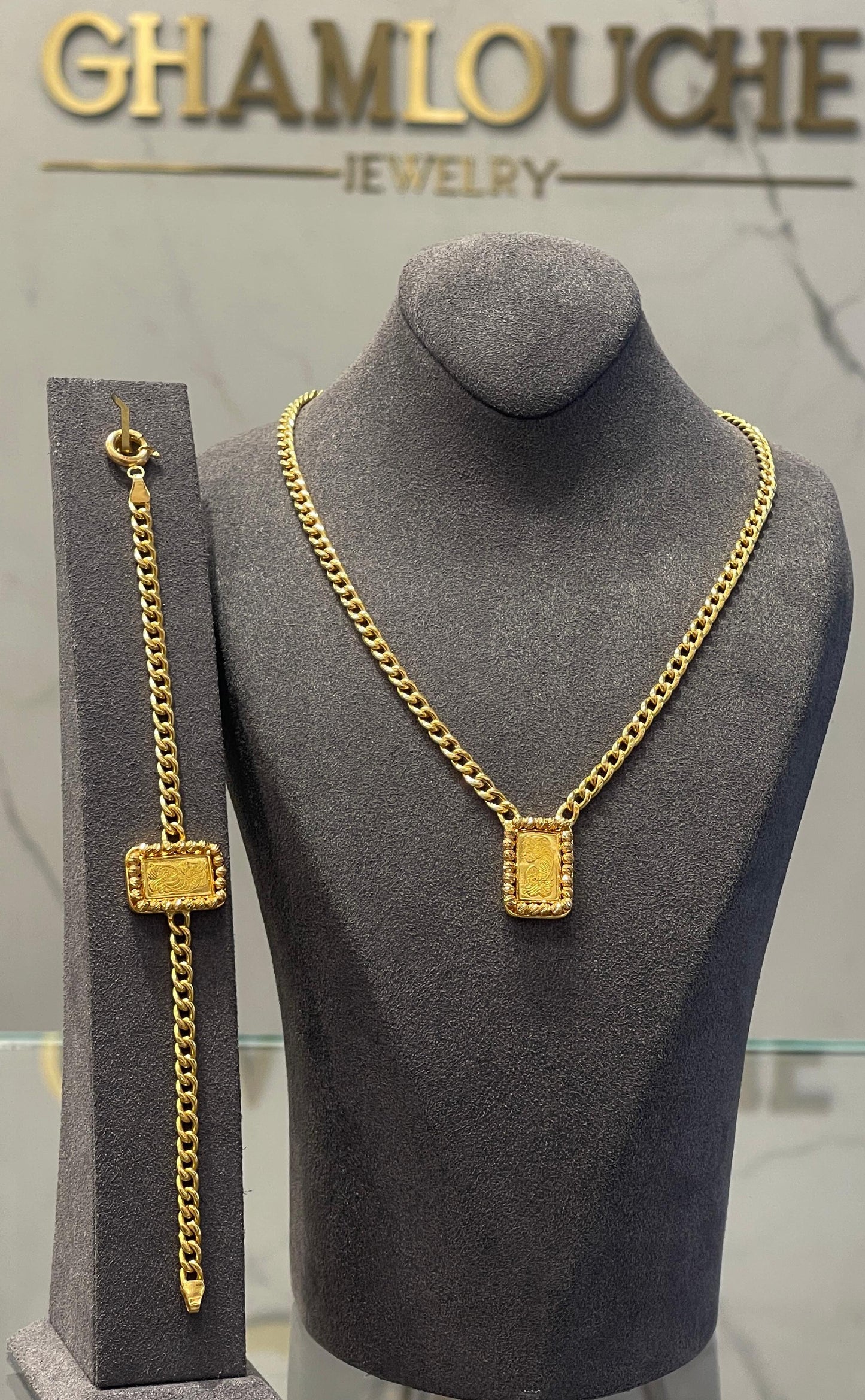 21K Gold Frame For 24k 1g Lady Fortuna Set