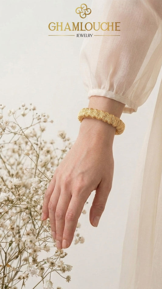 18K Italian Yellow Gold Bangle