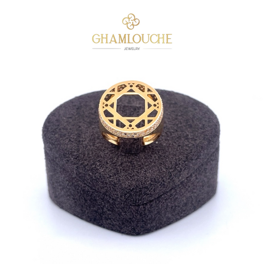 18K Gold Modern Ring with Stones