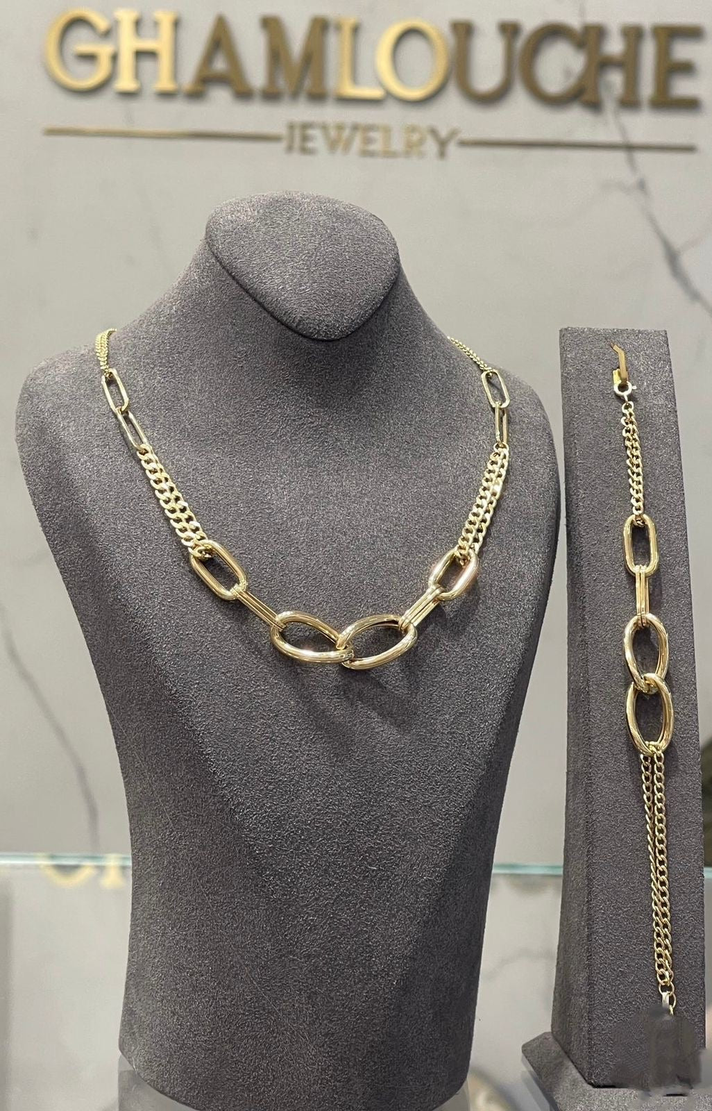18K Gold Modern Set