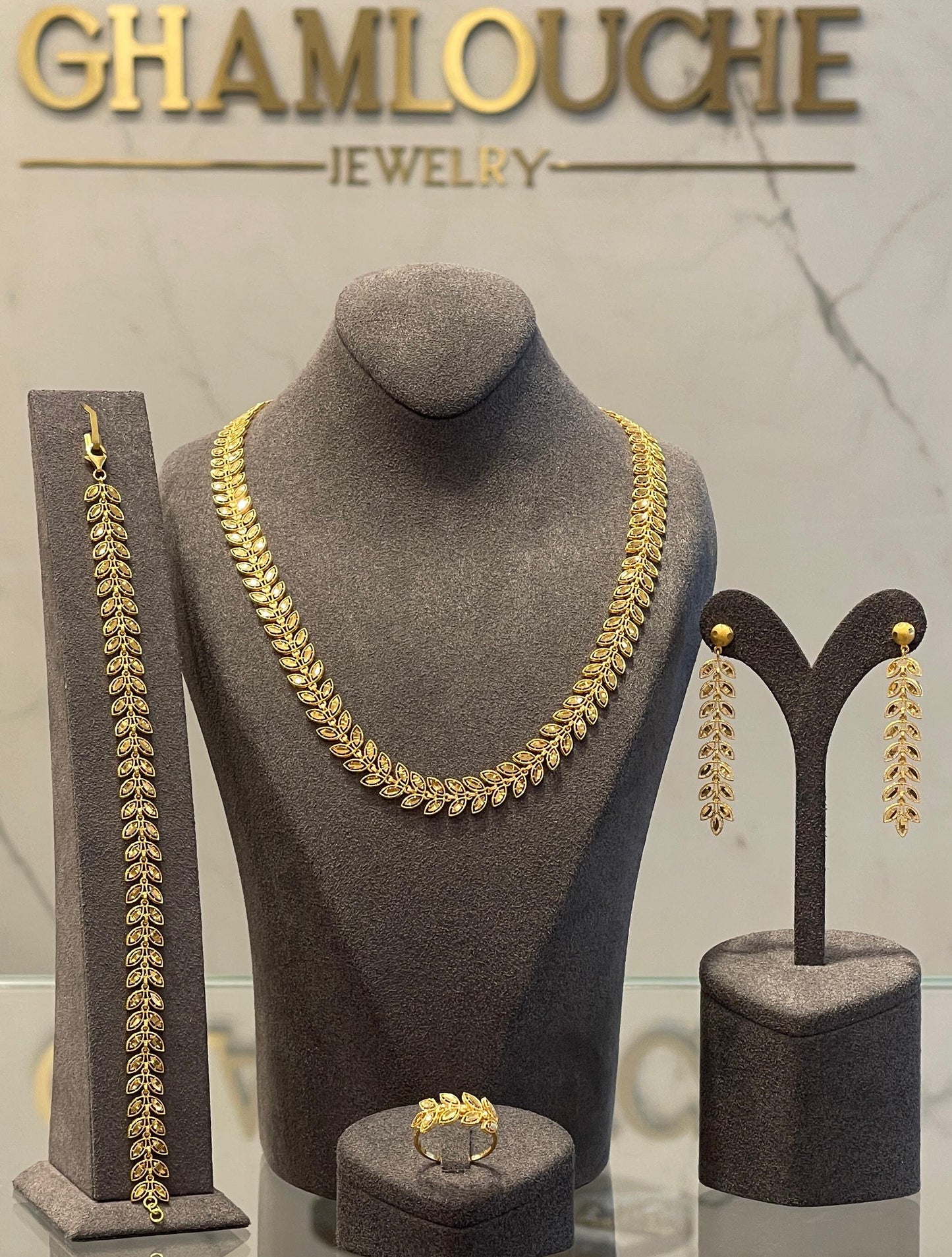 21K Gold Wheat Motif Set