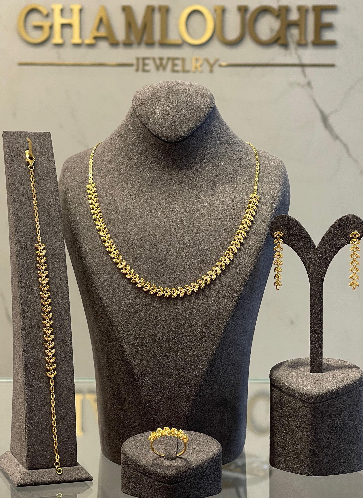 21K Gold Simple Wheat Motif Set