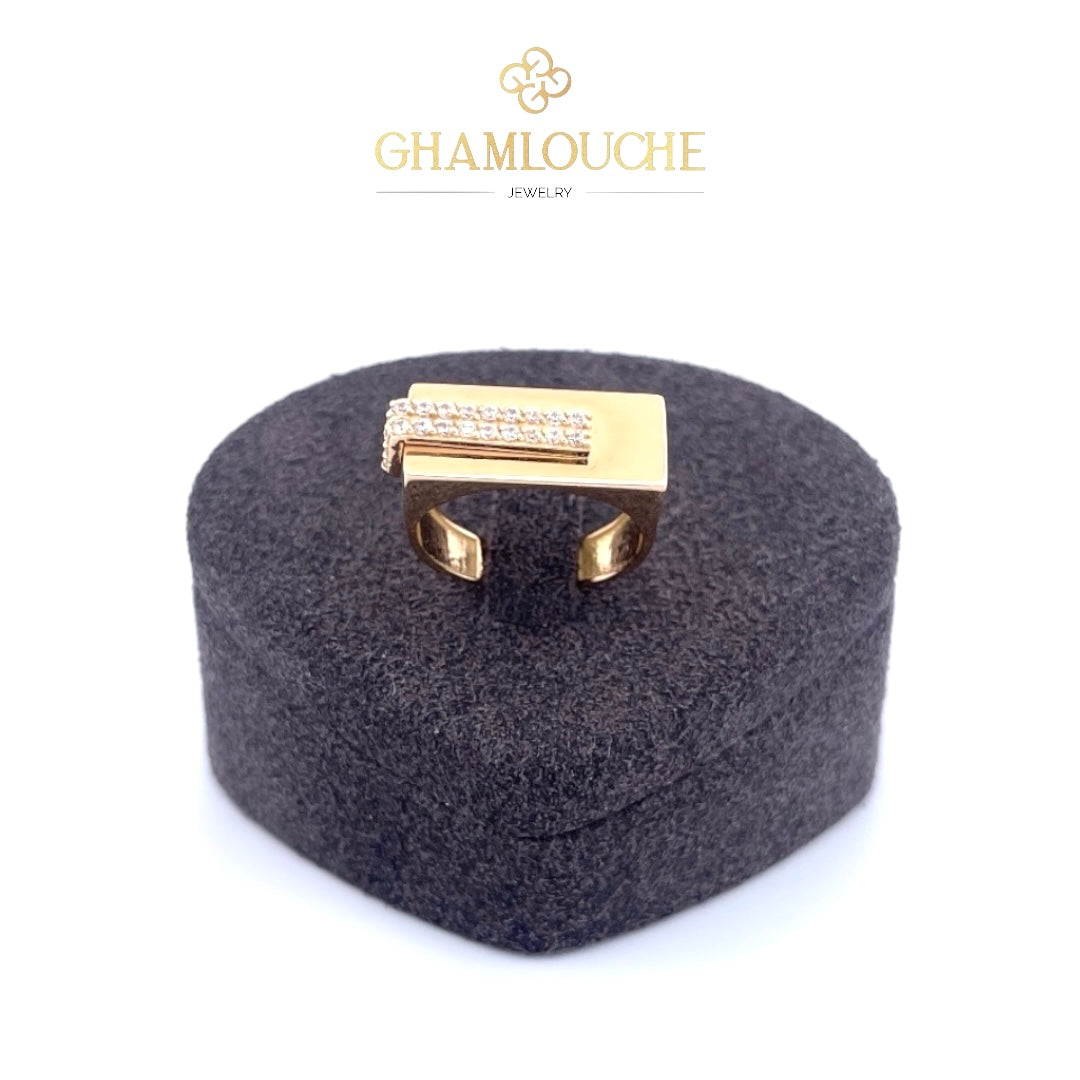 18K Gold Modern Ring with Stones