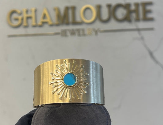 18K Gold Bangle with a Stone