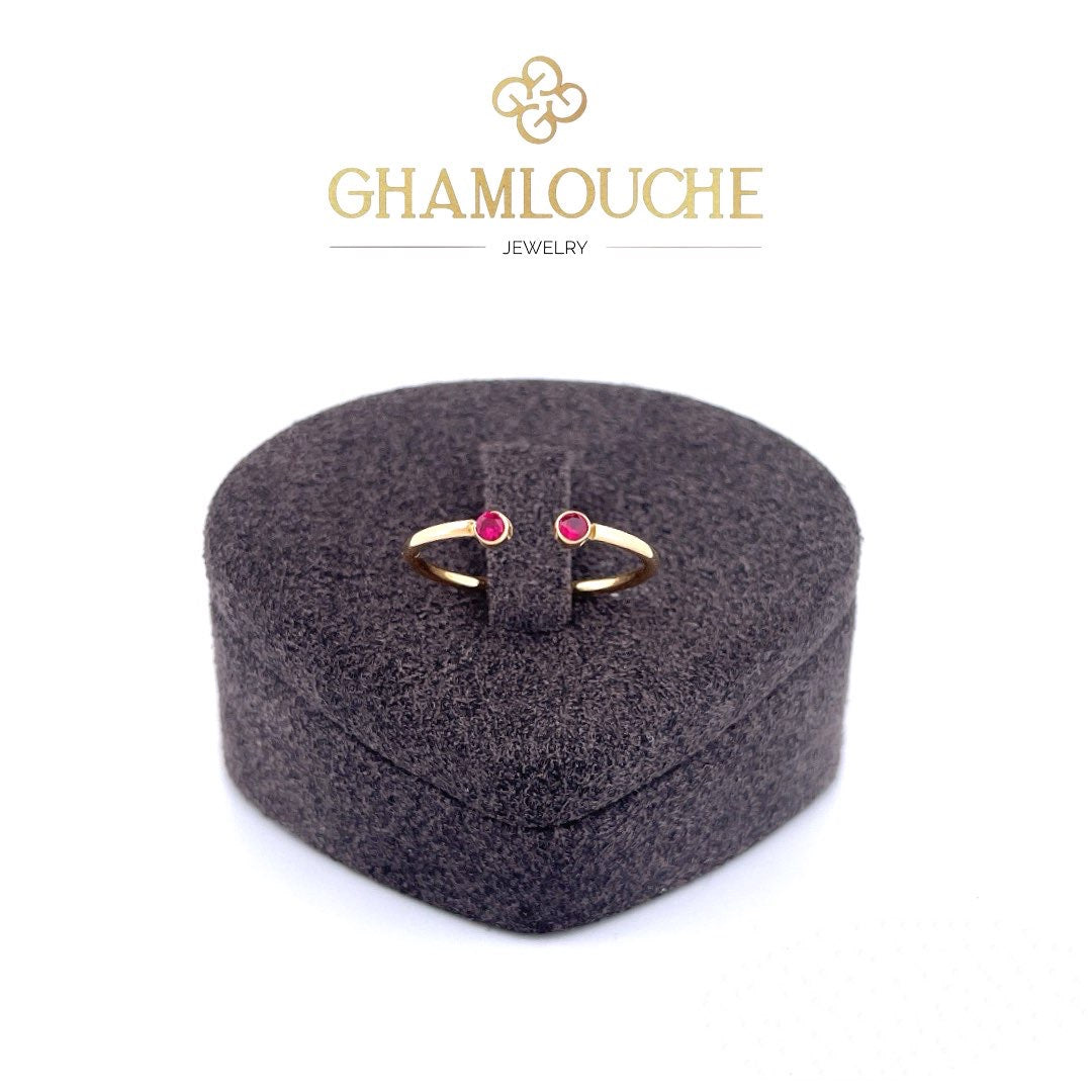 18K Gold Ring with Stones