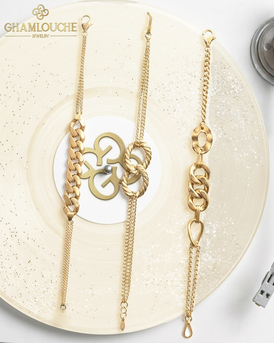 18K Gold Modern Bracelet